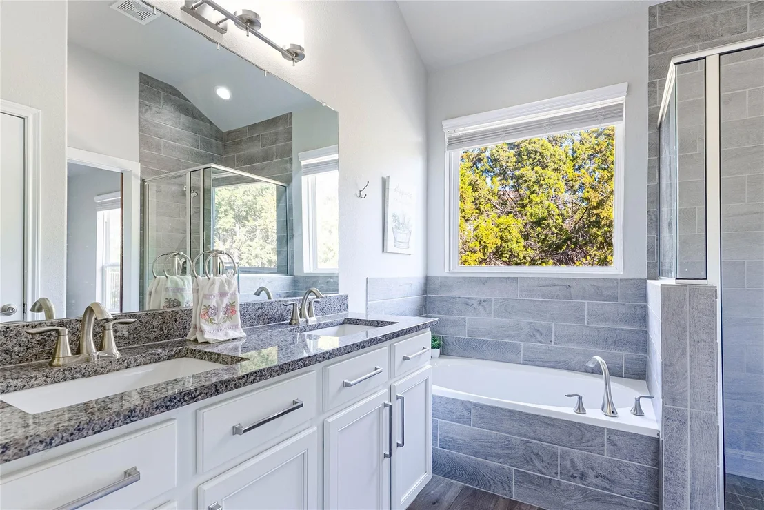 Photo of 3204 Burnside CIR