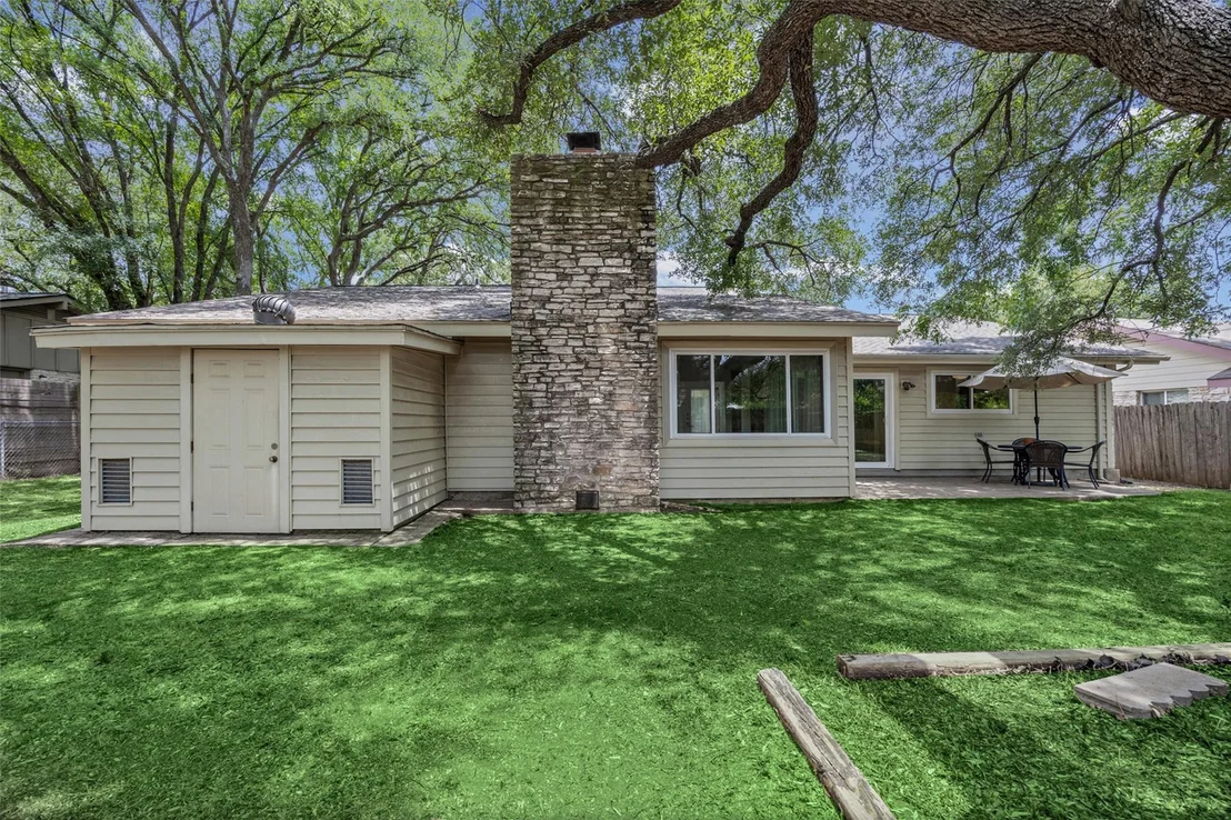 Photo of 12902 Trailwood RD