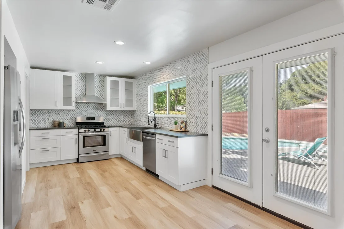 Photo of 7204 Twisted Oaks DR