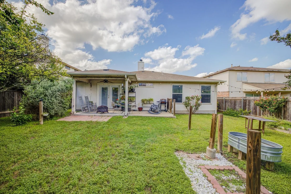 Photo of 202 McCarthur DR