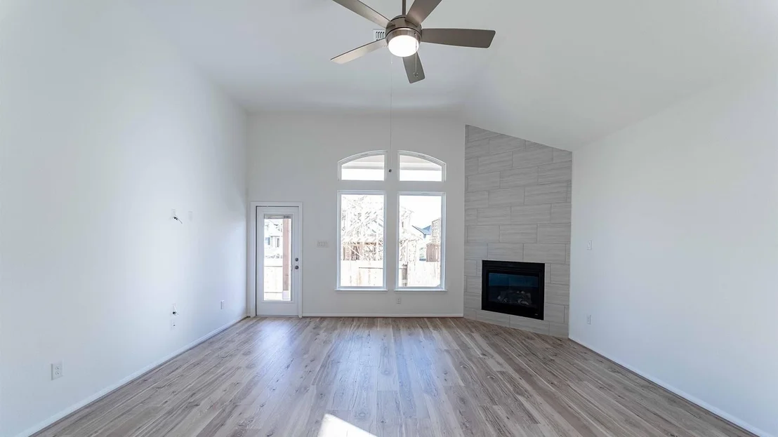 Photo of 294 Rubber Tree WAY
