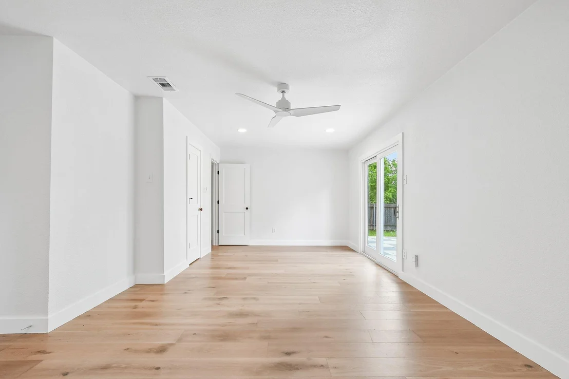 Photo of 3216 Plantation RD