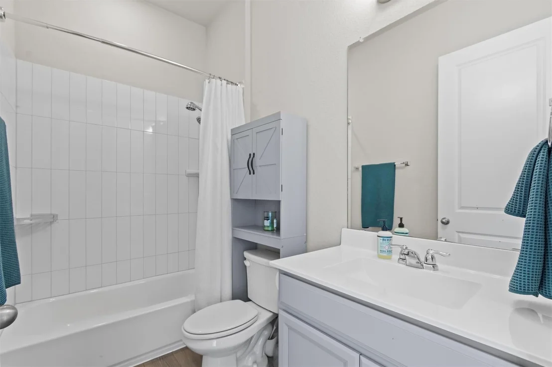 Photo of 104 Ridgeview CT