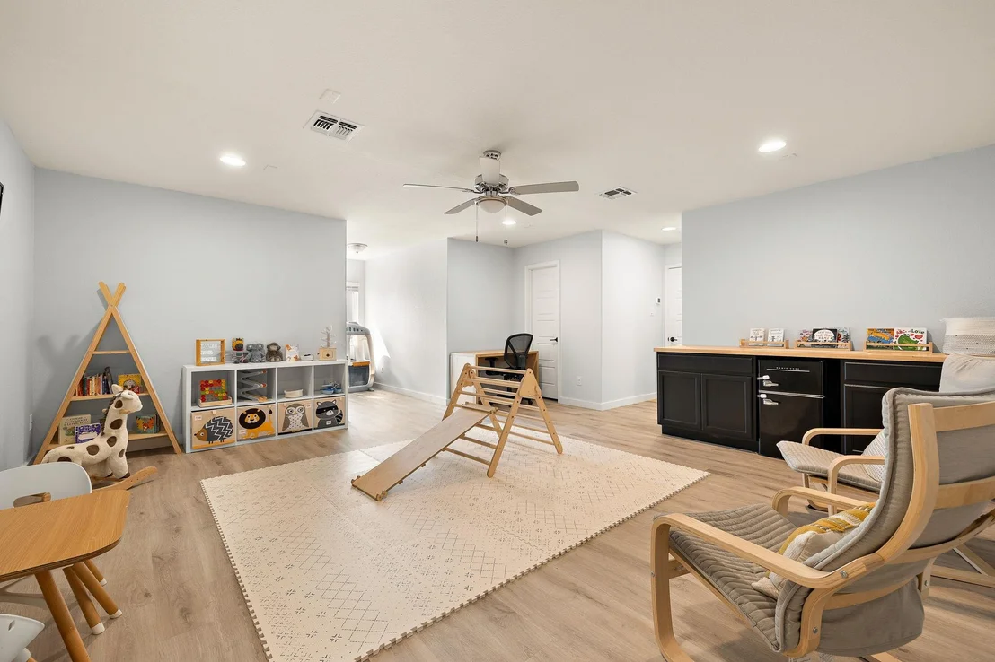 Photo of 5116 Anaheim Ave