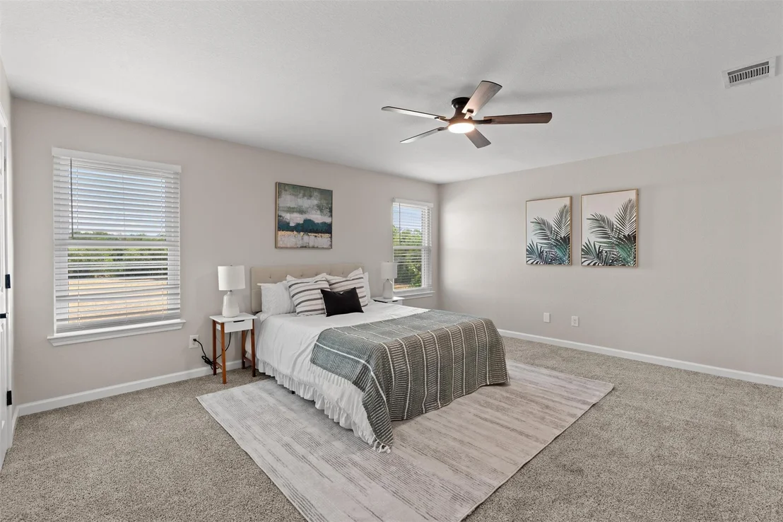 Photo of 724 Lavaca LOOP