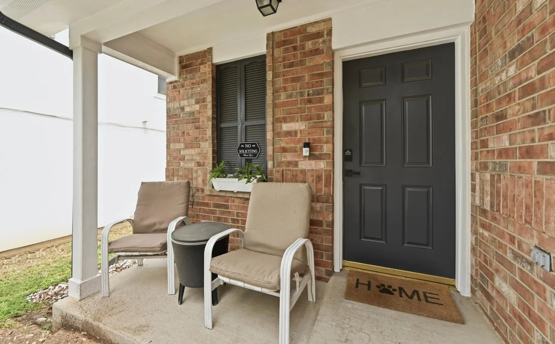 Photo of 1414 Strickland DR