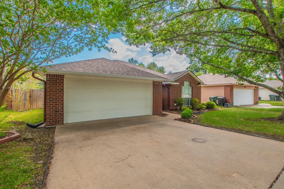 Photo of 4713 Hartrick Bluff RD