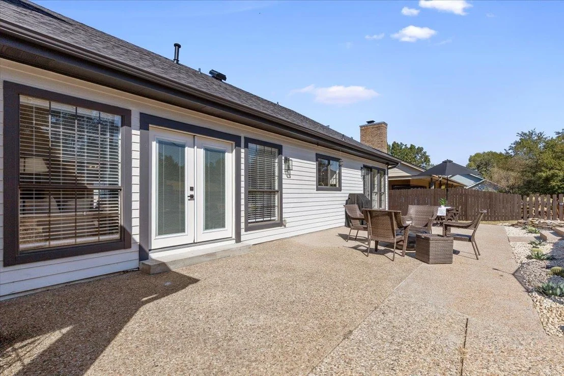 Photo of 10301 Pickfair DR