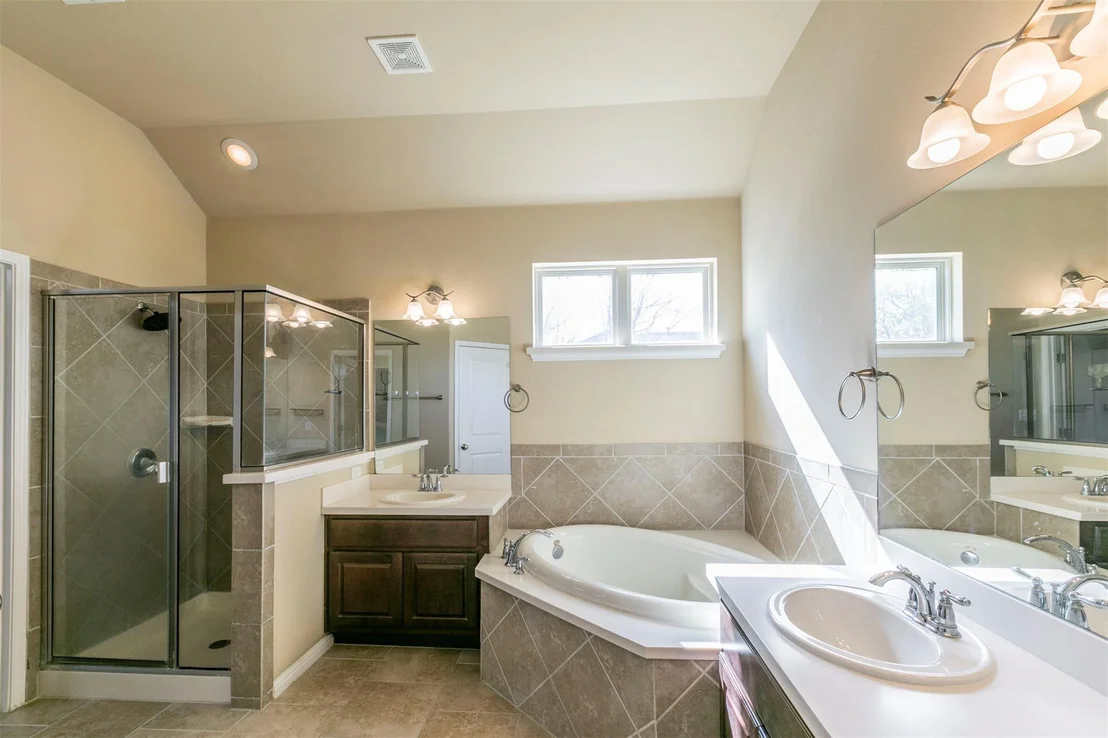 Photo of 254 Chisholm TRL