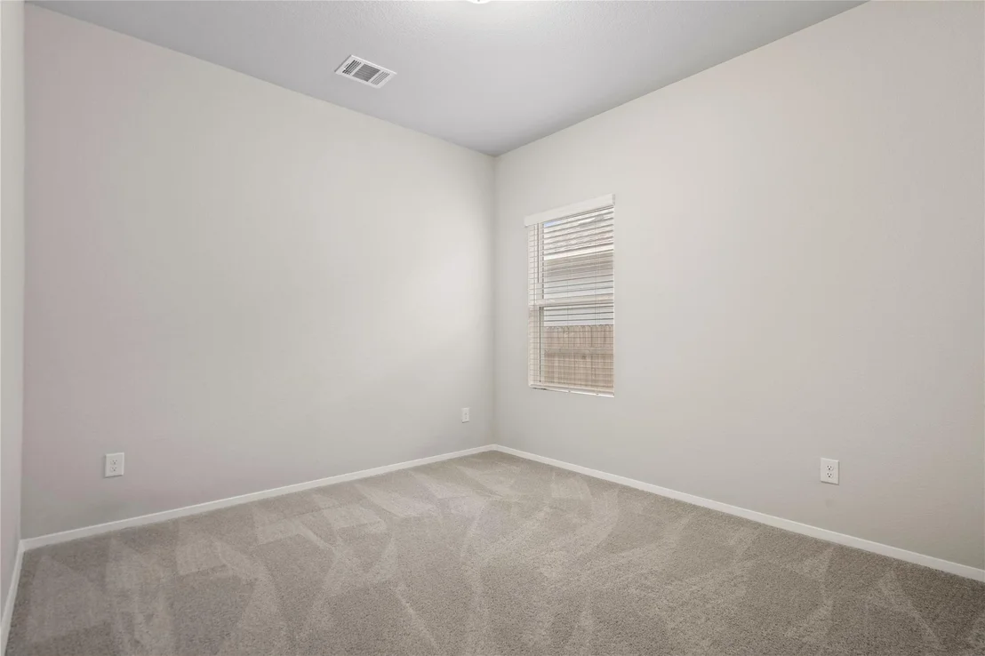 Photo of 129 Tall Grass DR