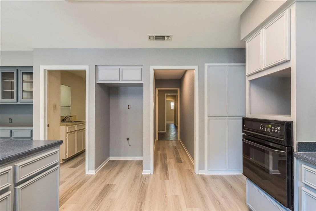 Photo of 7300 Tanbark CV