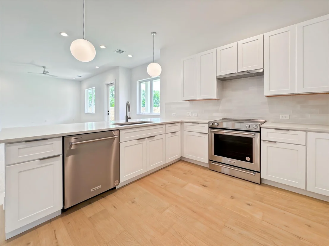 Photo of Unit B at 3614 Abbate CIR