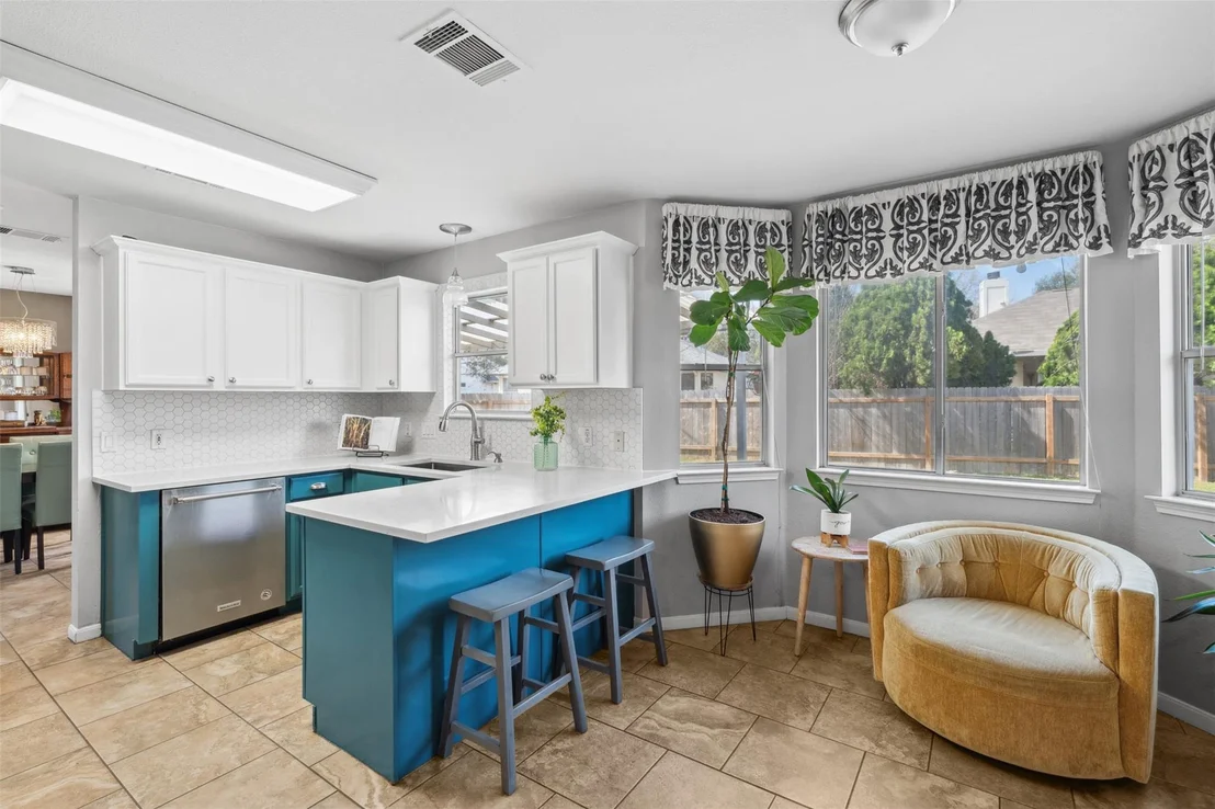 Photo of 100 Osage CT