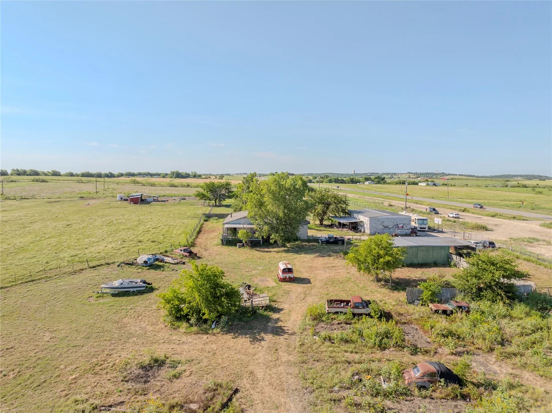 Photo of 9796 E Highway 190 Highway