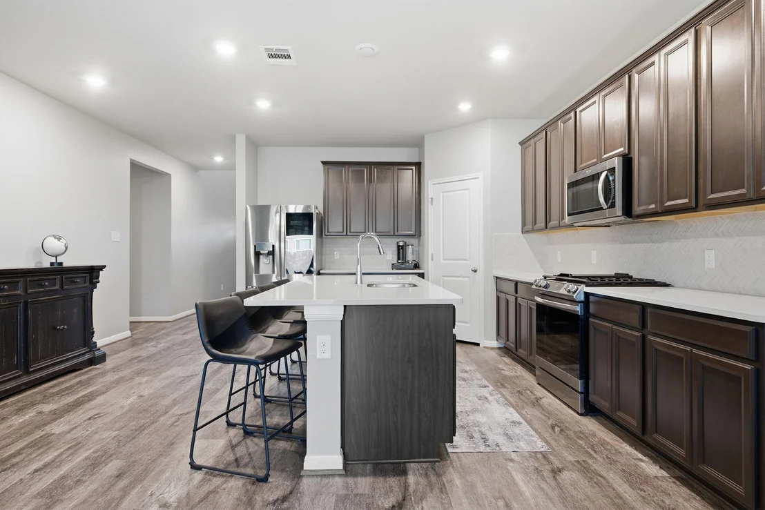 Photo of 6700 Folsom Ave