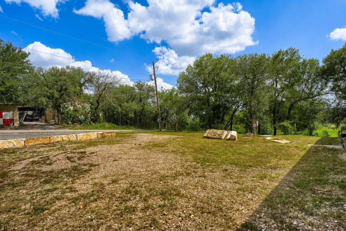 Photo of 15213 Chamberlain CT