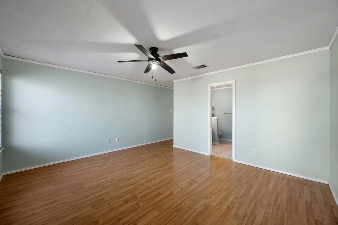 Photo of 1402 Quicksilver CIR