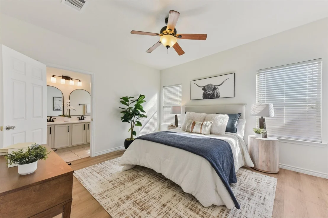 Photo of 812 Northcreek BLVD