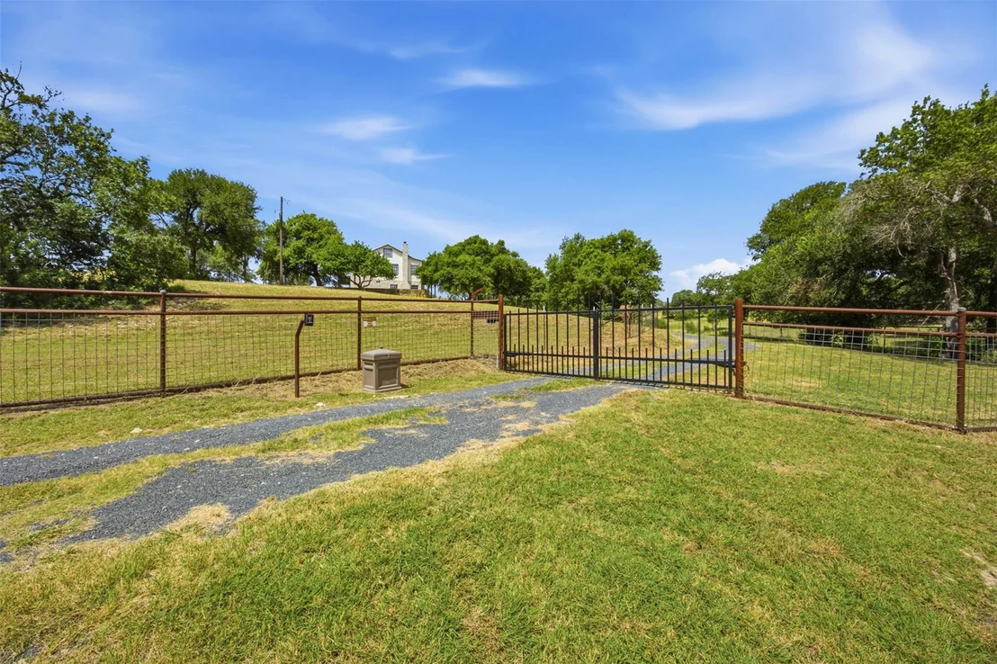 Photo of 720 Spring Creek RD