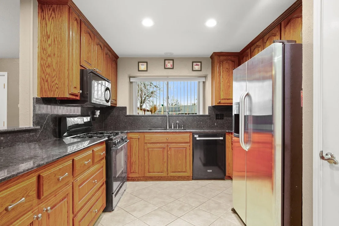 Photo of 1603 Quail Run RD