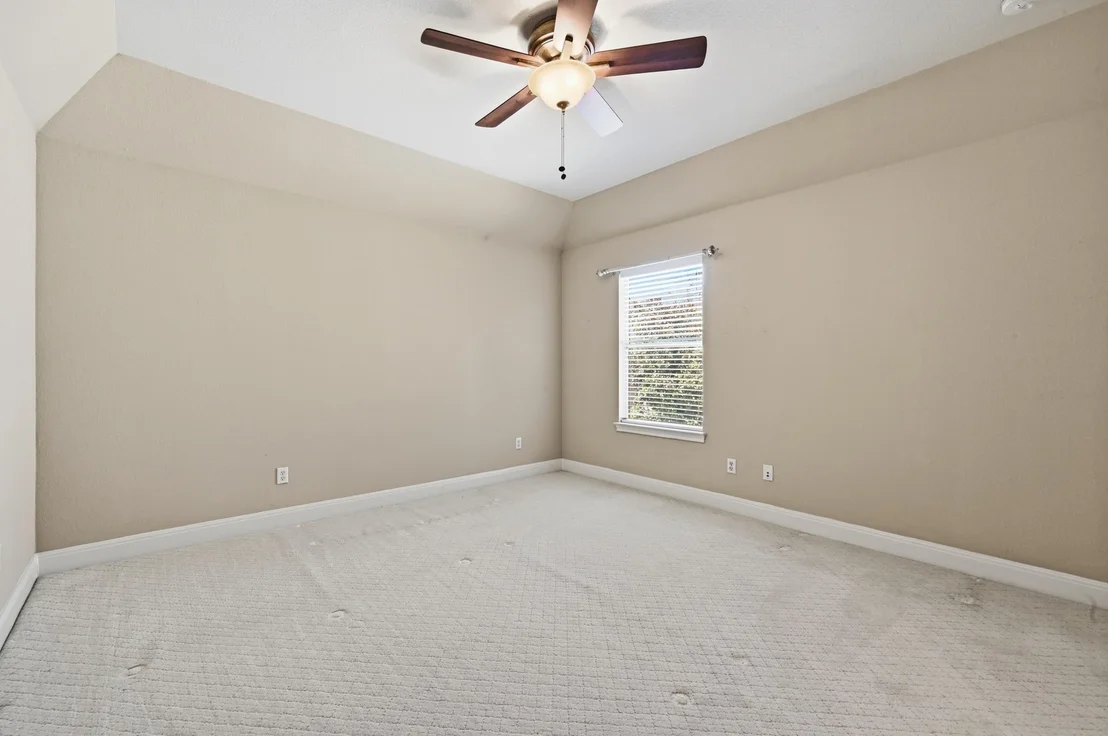 Photo of 111 WHITLEY DR