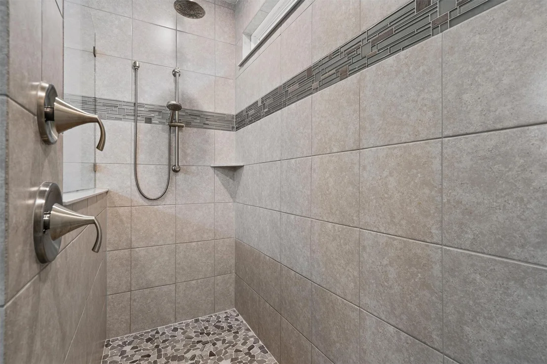 Photo of 1008 Hanging Star LN