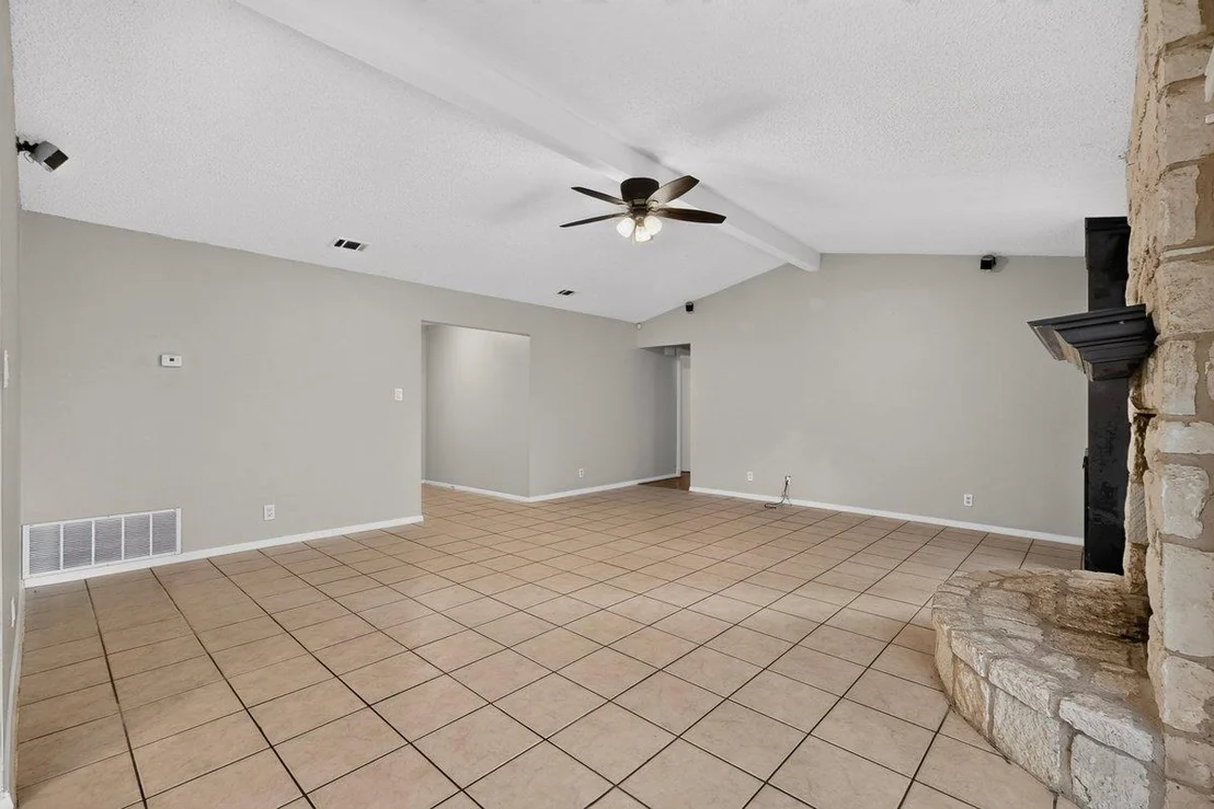 Photo of 1002 Adventure LN