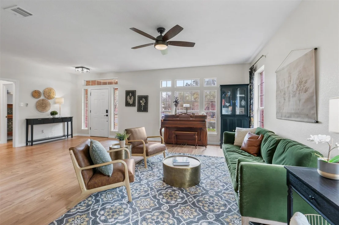 Photo of 109 Hideaway CV