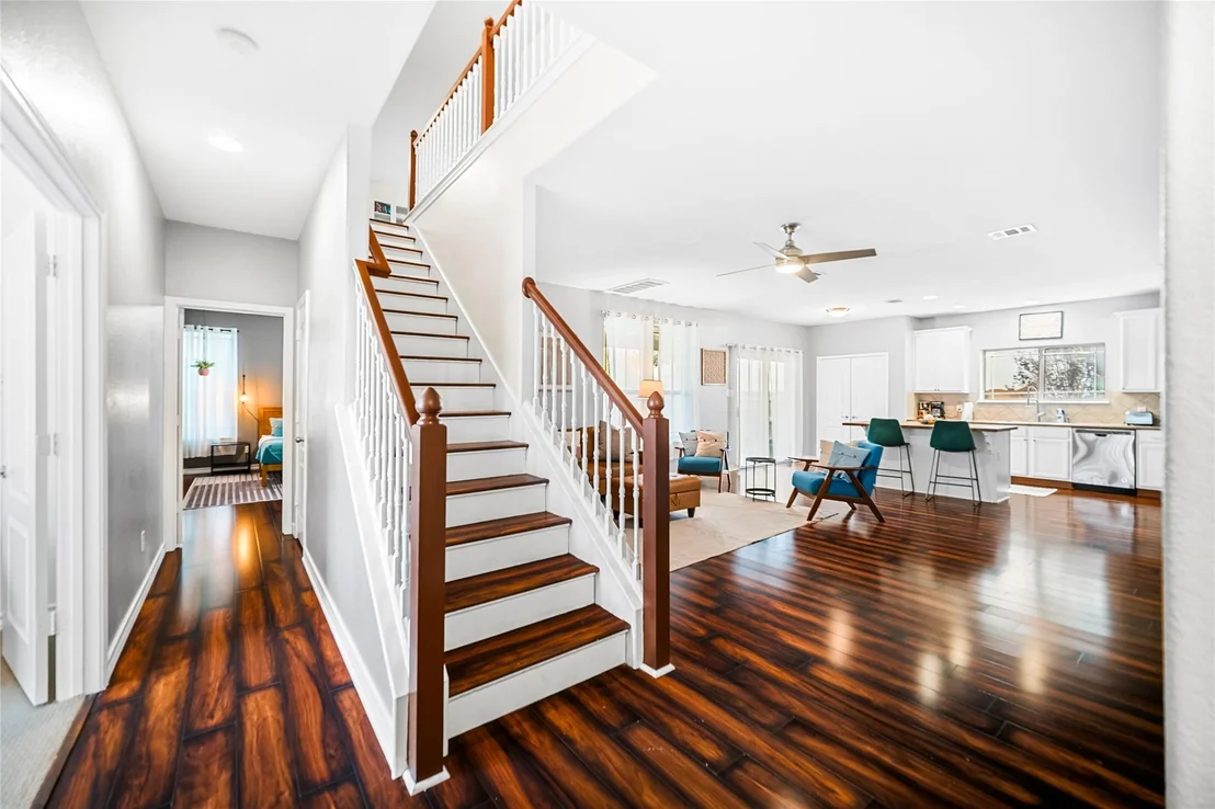Photo of 321 Angel Oak ST