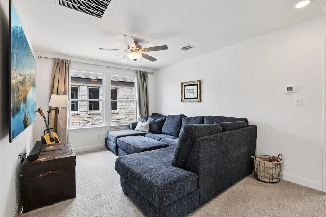 Photo of 17318 Hattie TRCE