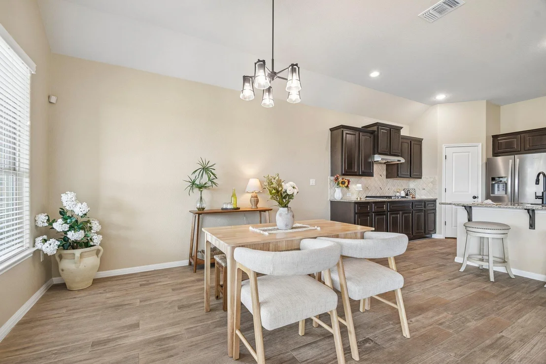 Photo of 285 Chisholm TRL