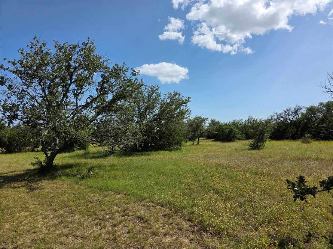 Photo of 237 Oak Glen LN