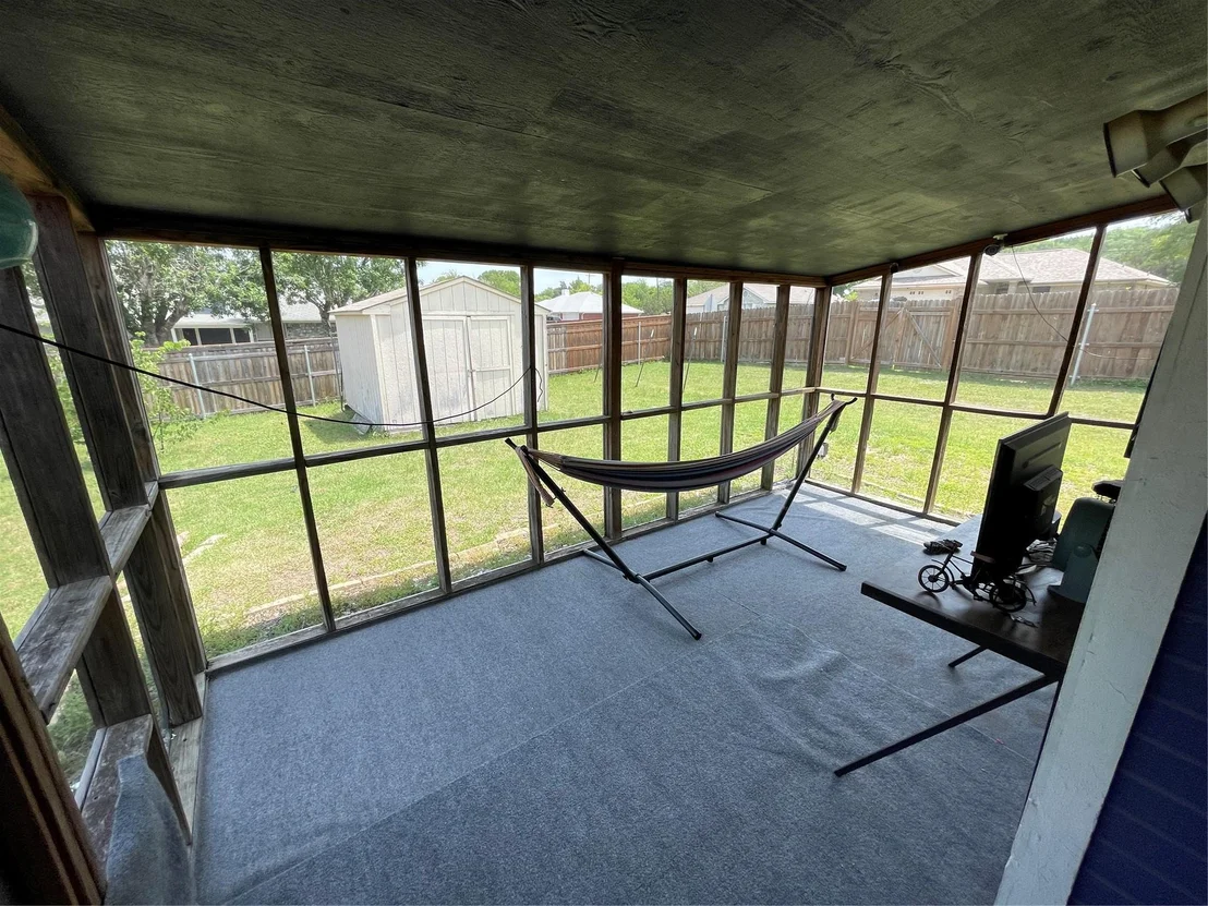 Photo of 907 Vernon DR