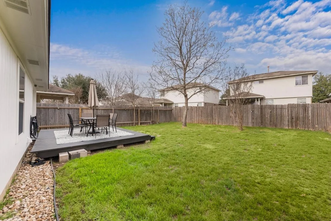 Photo of 2604 James Bausch LN