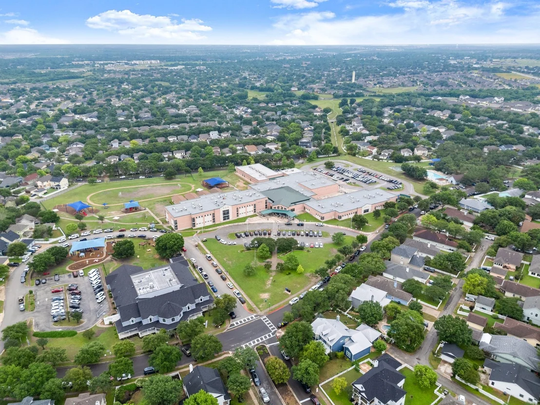 Photo of 360 Sampson