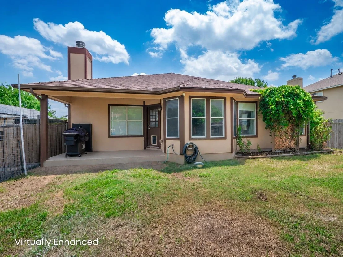 Photo of 105 Dogwood DR