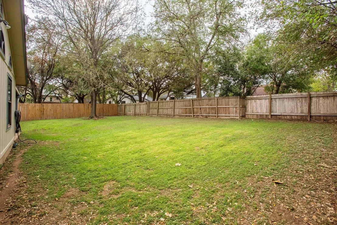 Photo of 10406 Sentenal DR