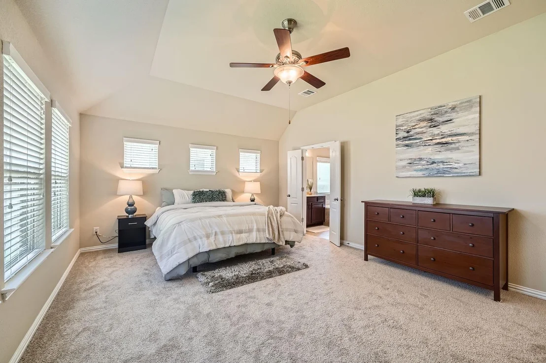 Photo of 21013 Rhiannon LN