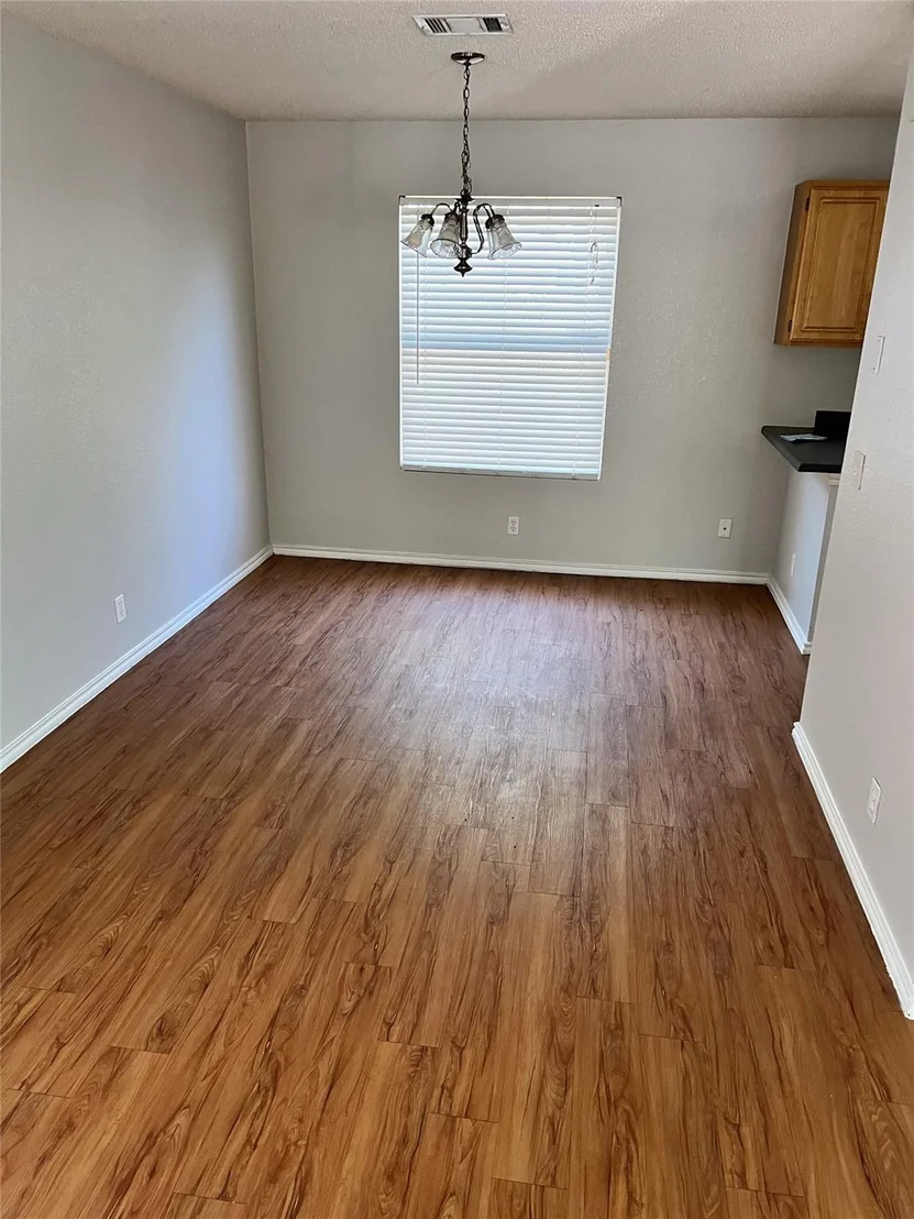 Photo of 13812 Spring Heath RD