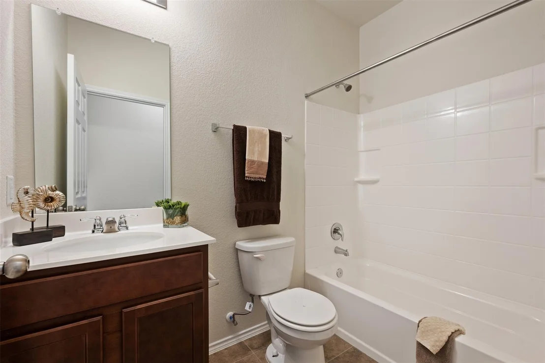 Photo of 1420 Cliffbrake WAY