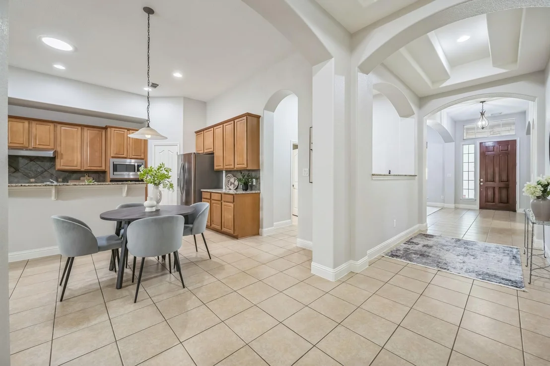Photo of 112 McBride LN