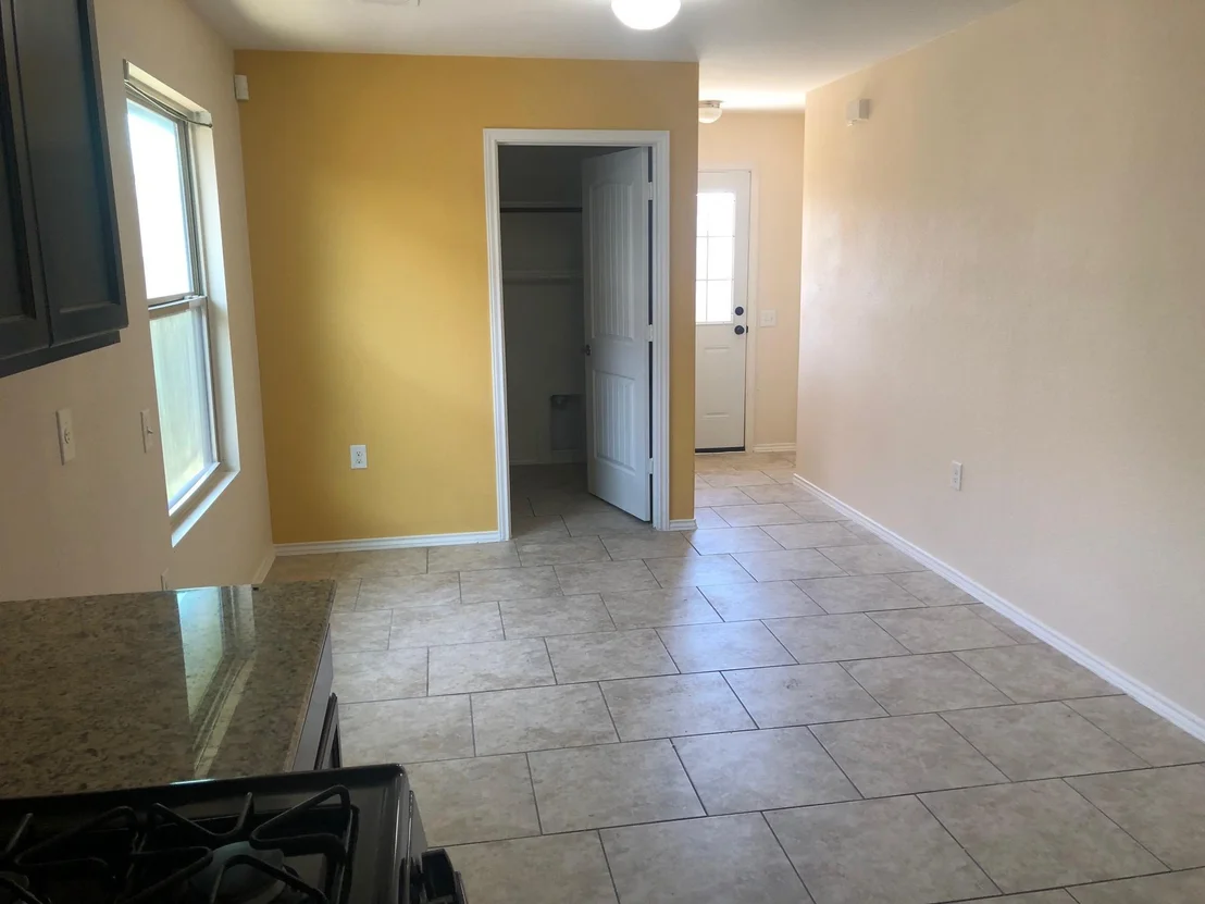 Photo of 3505 Breckenridge DR