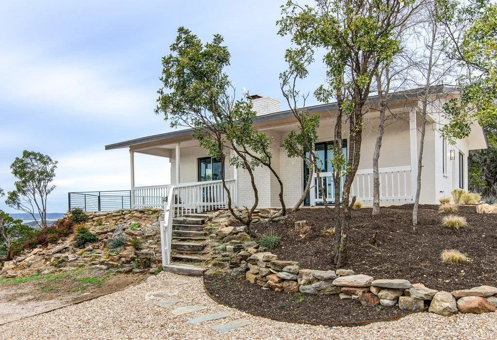 Photo of 215 Coyote LN