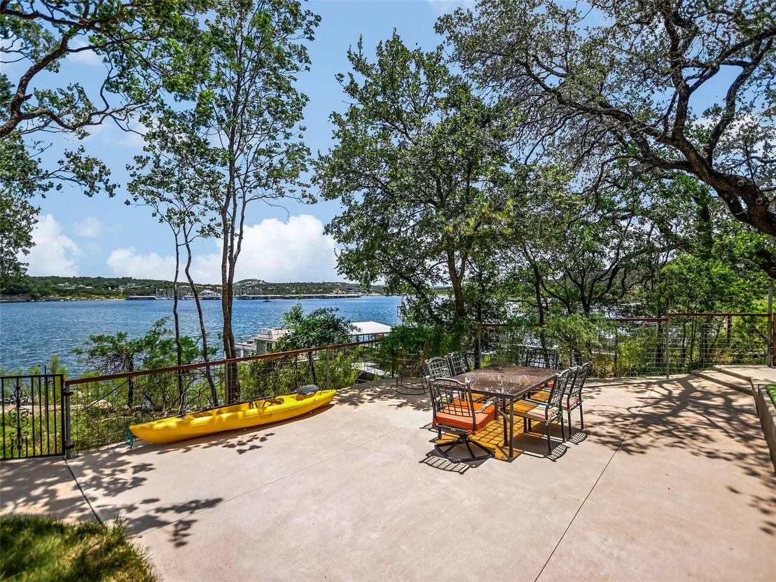Photo of 16809 Hurst Creek CIR