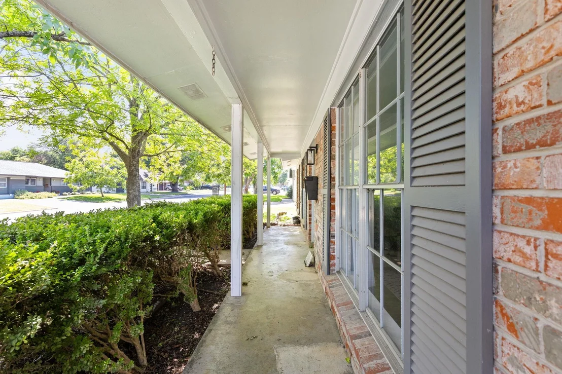 Photo of 1801 Belford DR