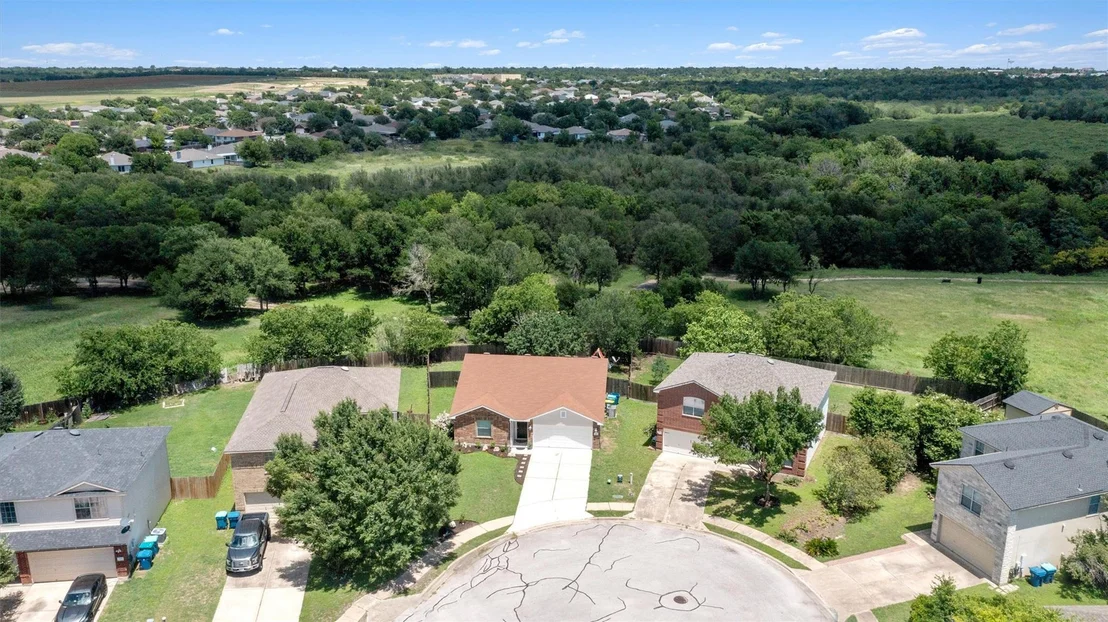 Photo of 620 Lavaca LOOP