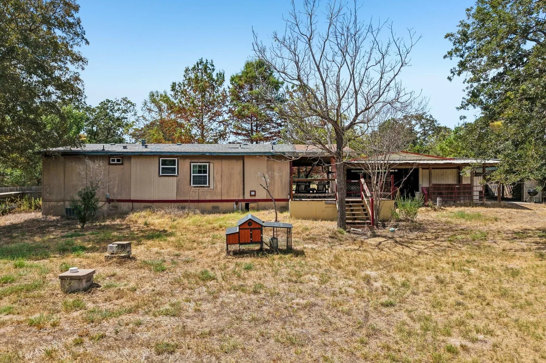 Photo of 664 Hidden Oaks DR