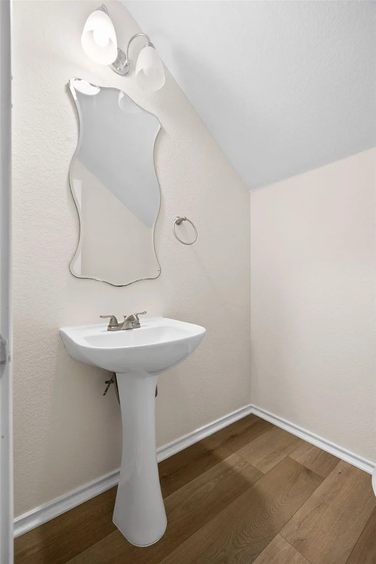 Photo of 3309 Winding WAY