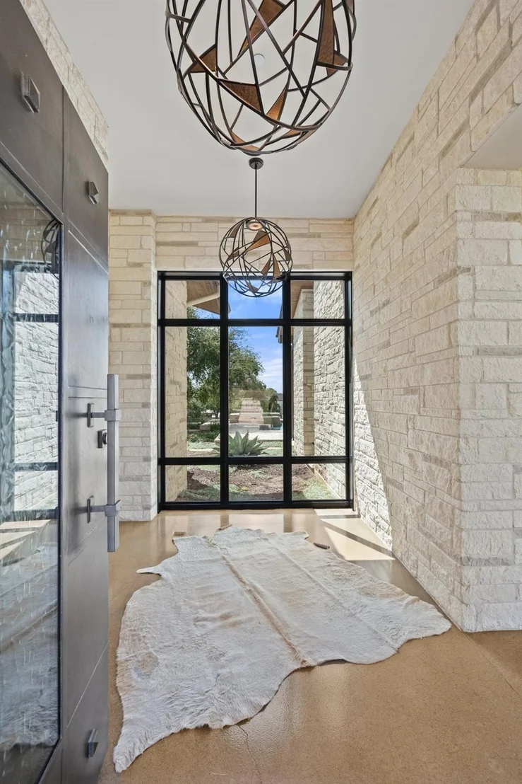 Photo of 17136 Whispering Breeze