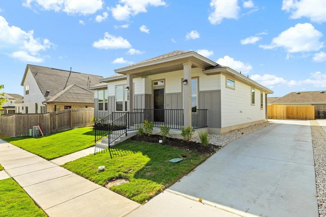 Photo of 180 Condesa ST